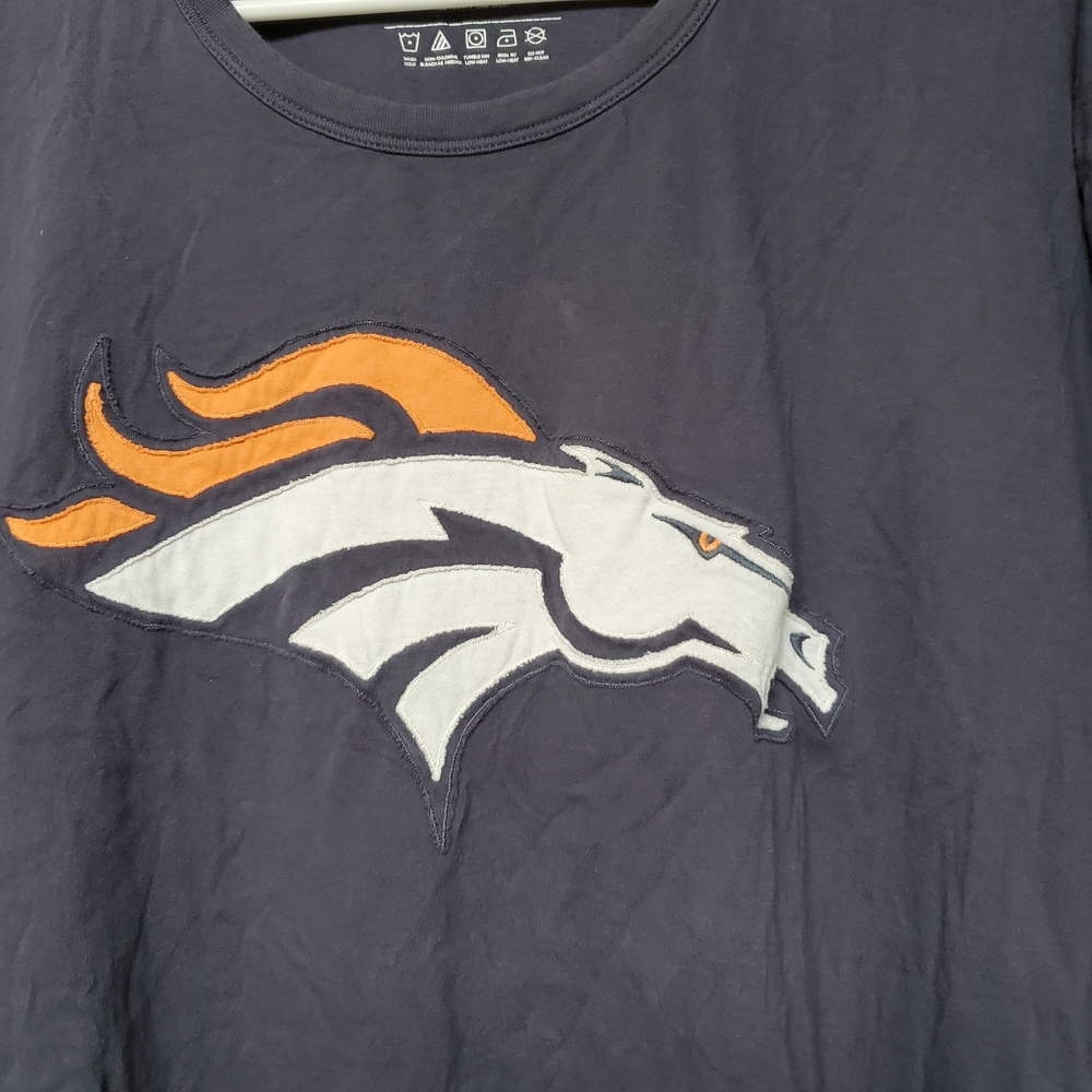 47 Navy Blue Denver Broncos Men's Shirt.  Size 3XL - Picture 2 of 4